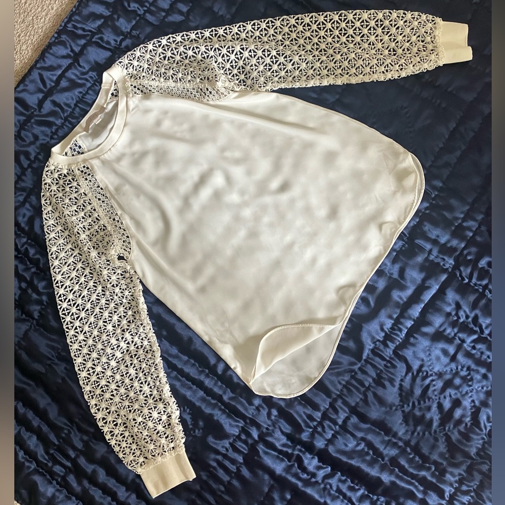 Loft White Top w/Lace Sleeves
